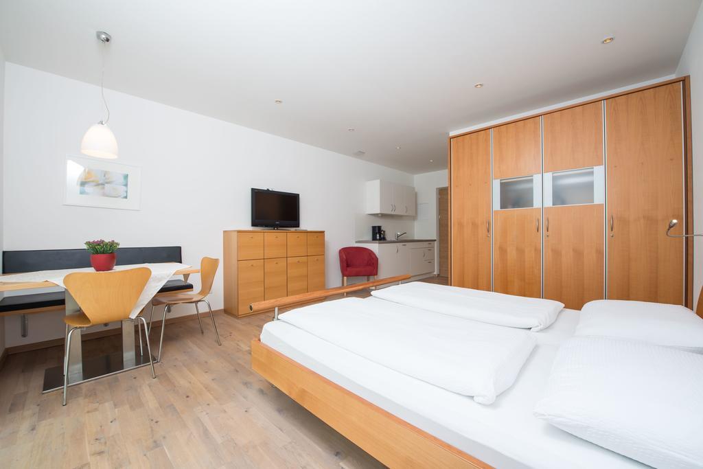 Apartment Edelweiss Brunico Chambre photo